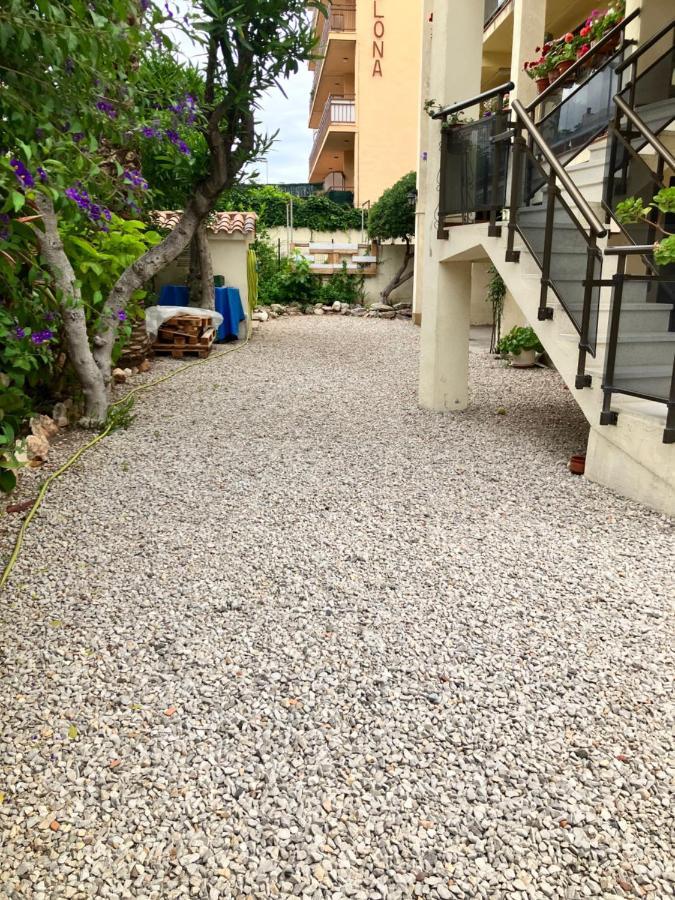 Апартаменты Apartamento En La Playa Con Terraza Комарруга Экстерьер фото